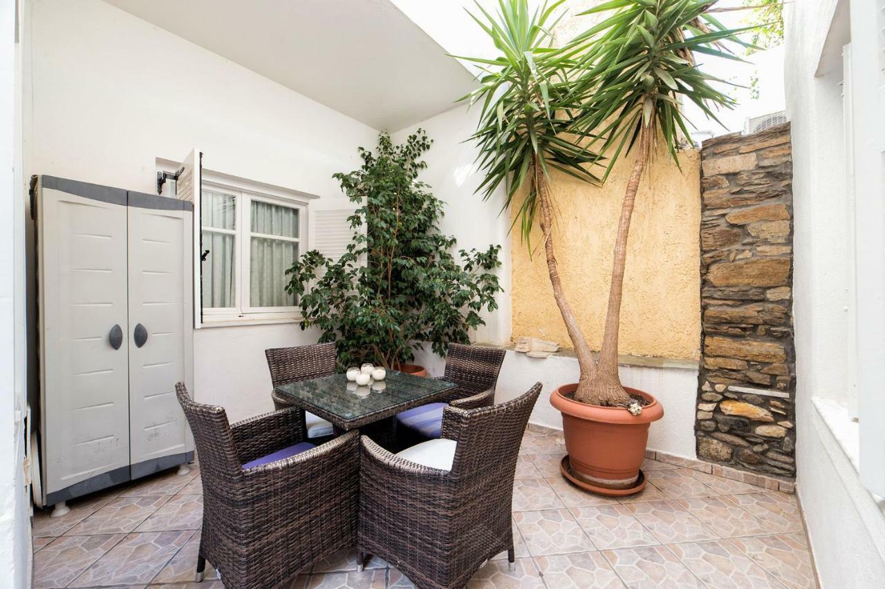 Vila Town House For 6-16 With Ac Páros Exteriér fotografie