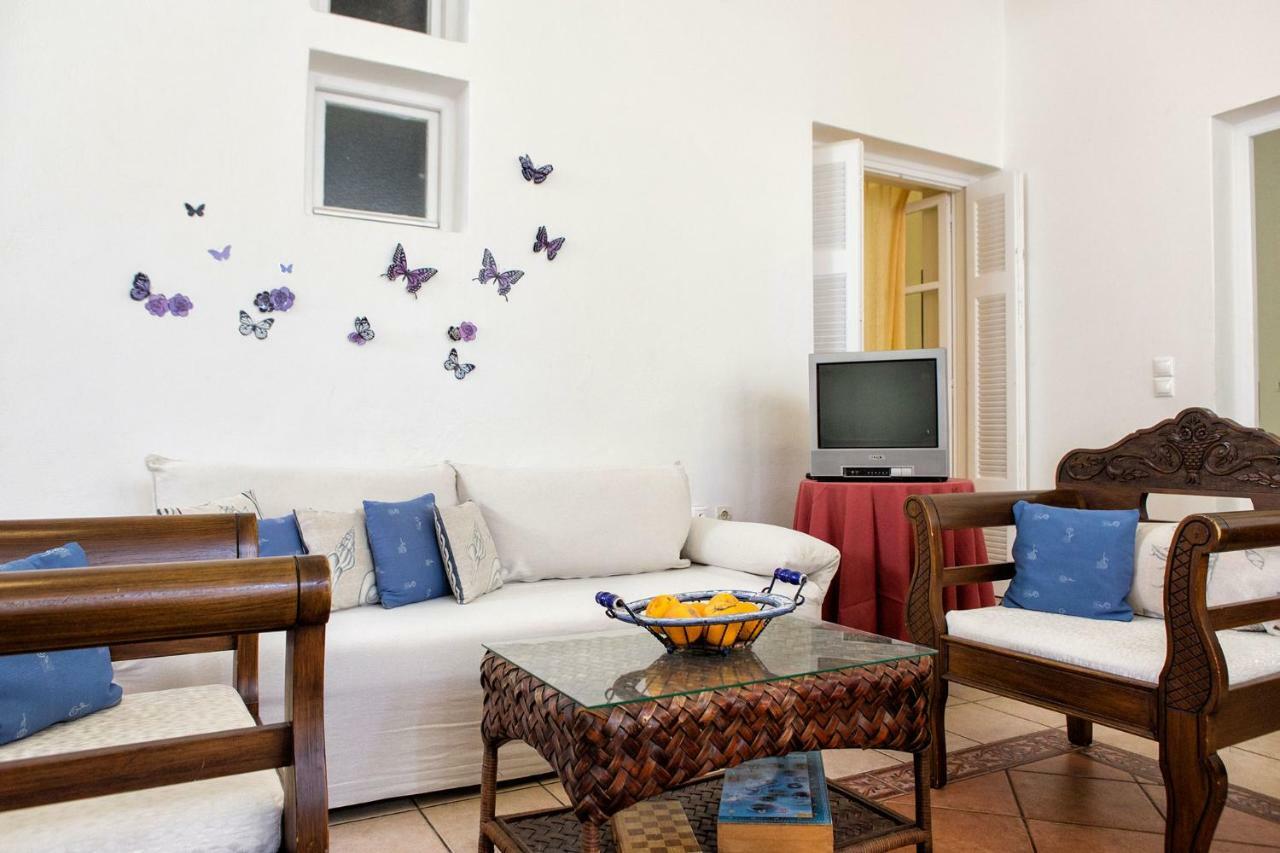 Vila Town House For 6-16 With Ac Páros Exteriér fotografie