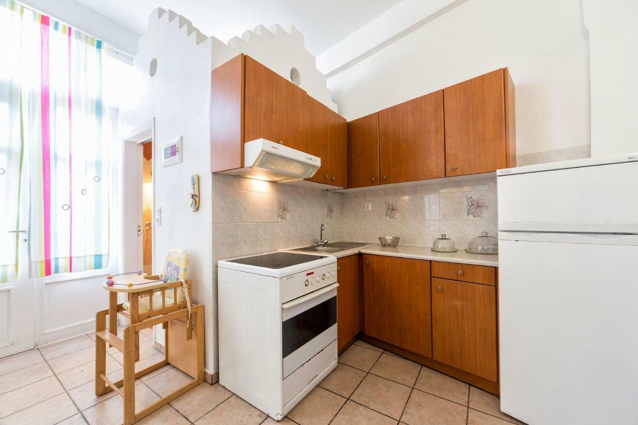 Vila Town House For 6-16 With Ac Páros Exteriér fotografie